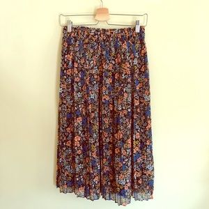 Midi pleated floral skirt Gap
